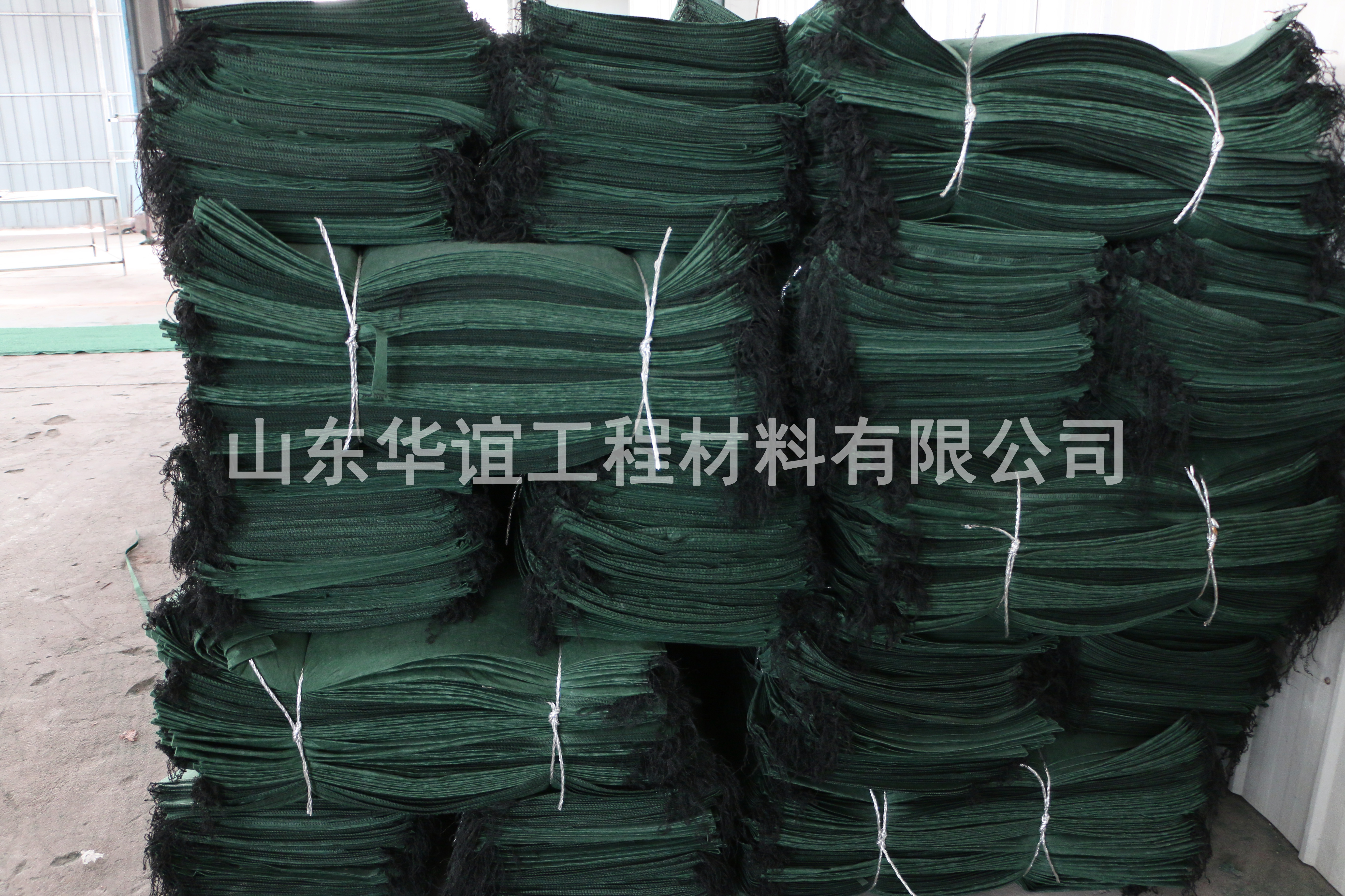 為什么邊坡綠化工程都比較喜歡使用四川生態袋？